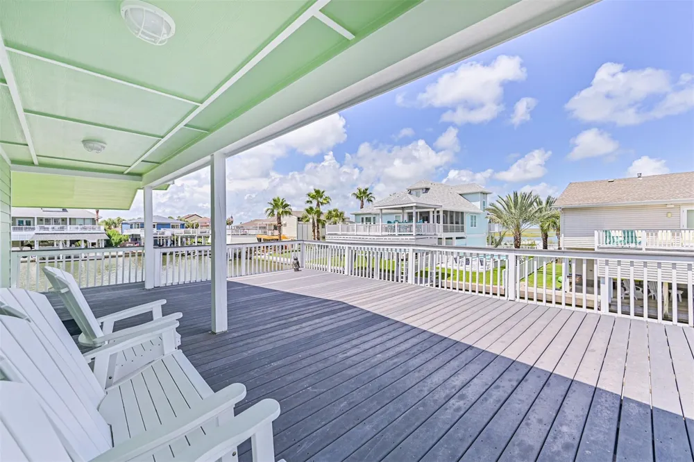 4222 Spanish Main Jamaica Beach, TX 77554