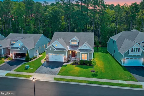 22162 ARBOR CIRCLE