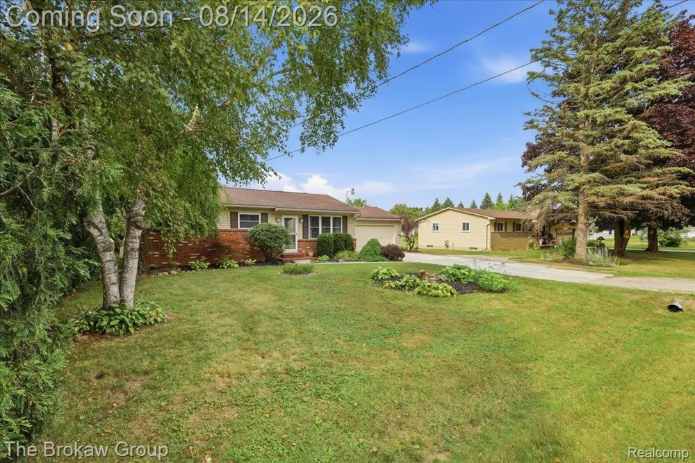 1250 Kingston Avenue Mundy Township, MI 48507