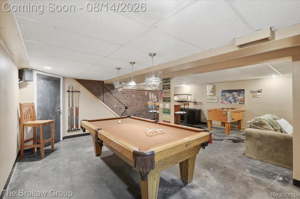1250 Kingston Avenue Mundy Township, MI 48507