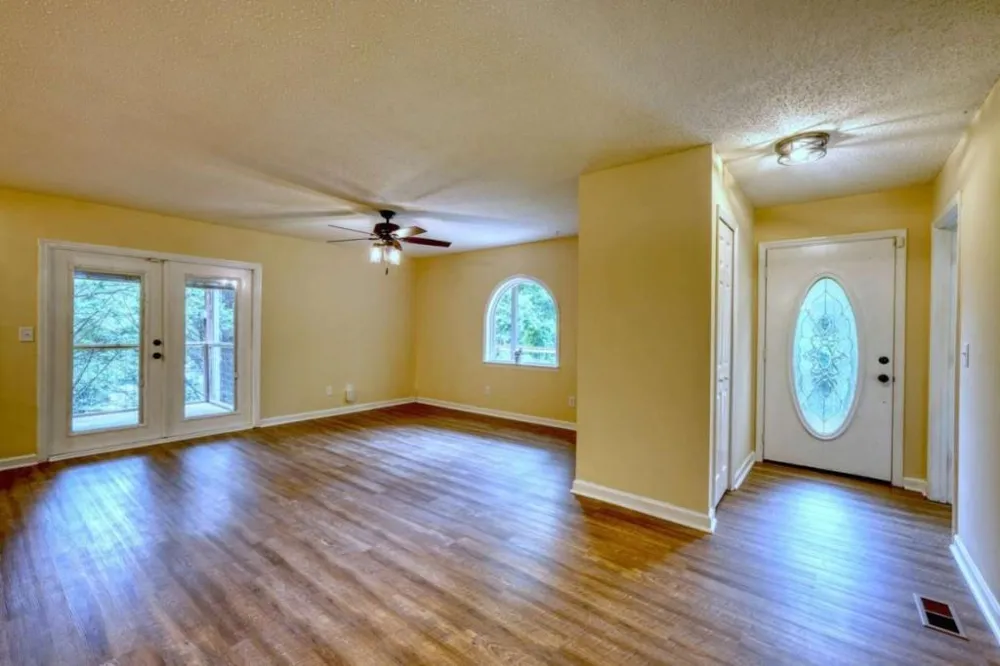 553 Grayce Lane Hiawassee, GA 30546