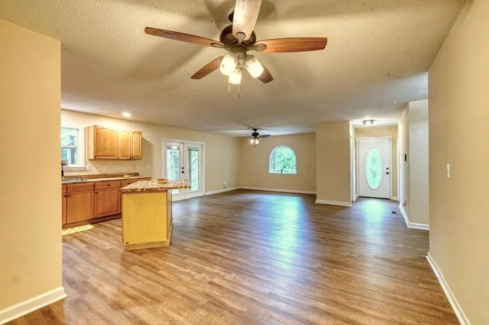 553 Grayce Lane Hiawassee, GA 30546