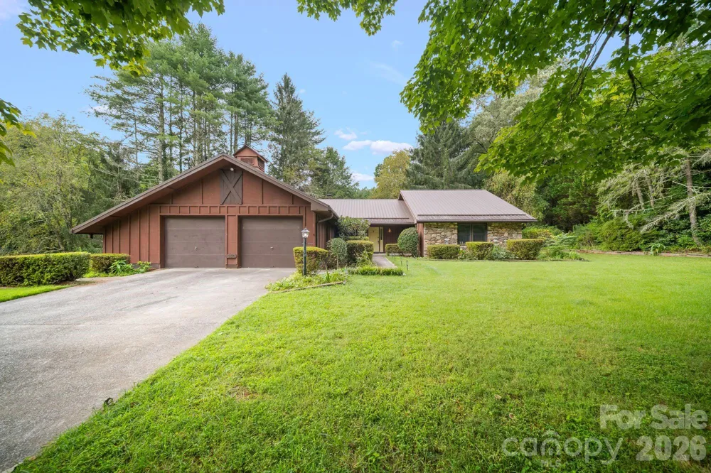 140 Redwood Street Brevard, NC 28712