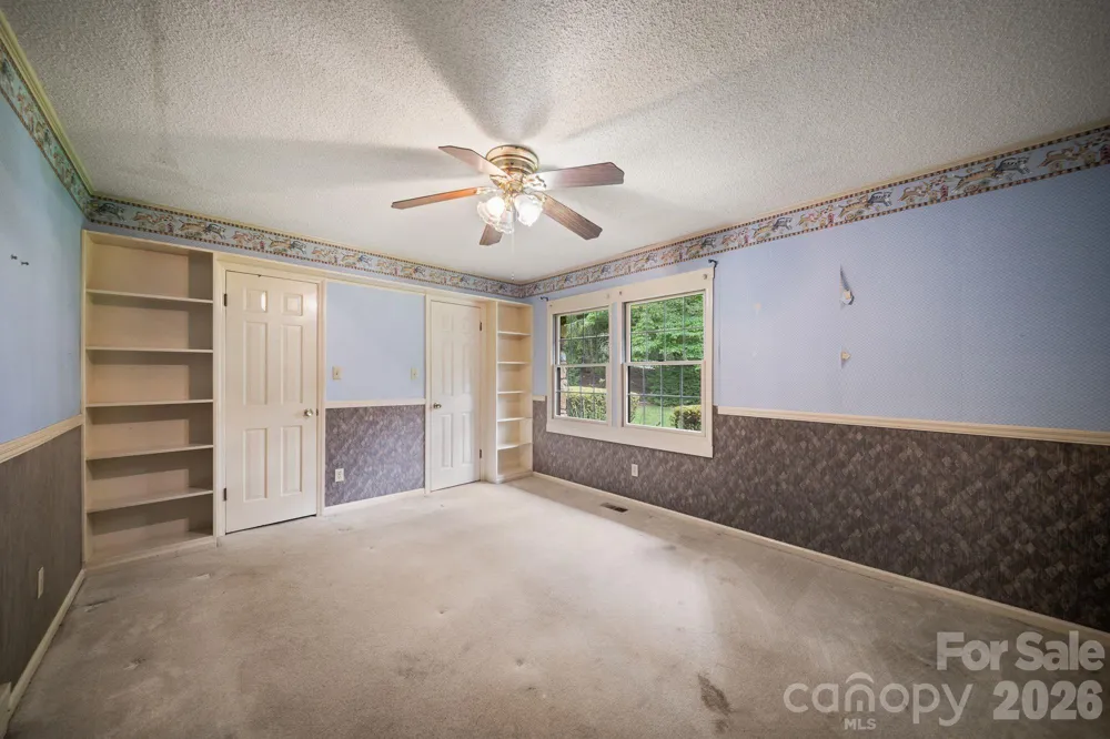 140 Redwood Street Brevard, NC 28712