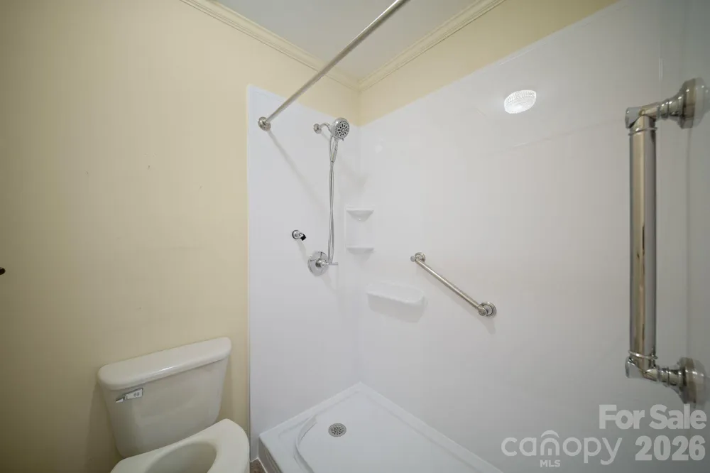 140 Redwood Street Brevard, NC 28712