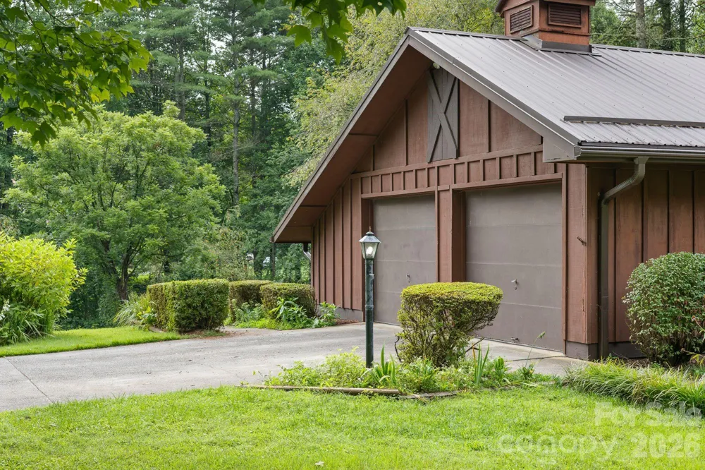 140 Redwood Street Brevard, NC 28712