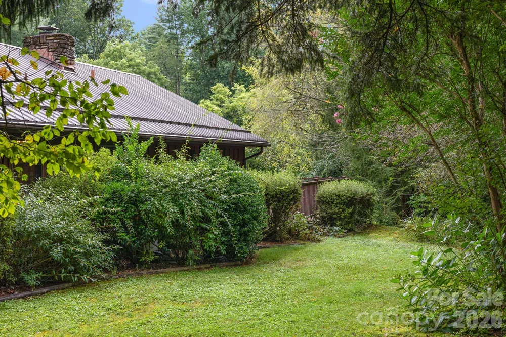 140 Redwood Street Brevard, NC 28712