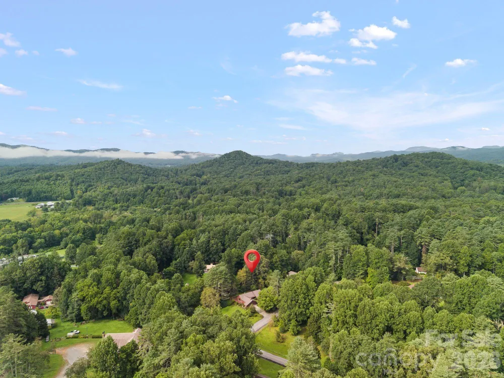 140 Redwood Street Brevard, NC 28712