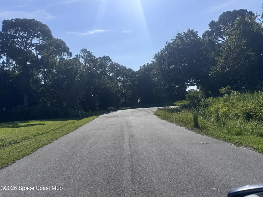 Reef Pl Malabar, FL 32950