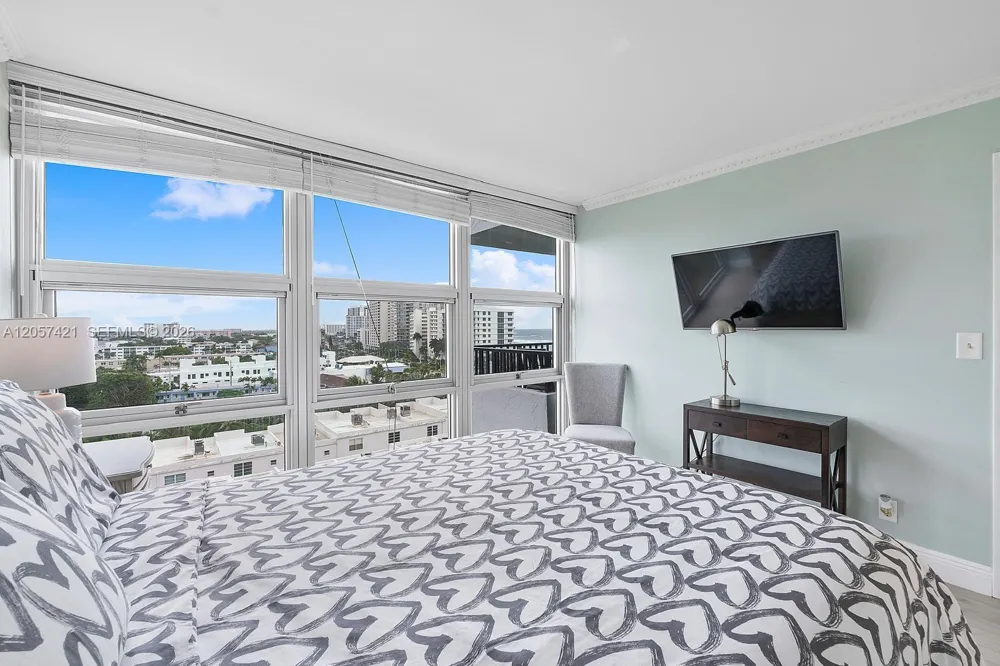 531 Ocean Blvd #1005 Pompano Beach, FL 33062