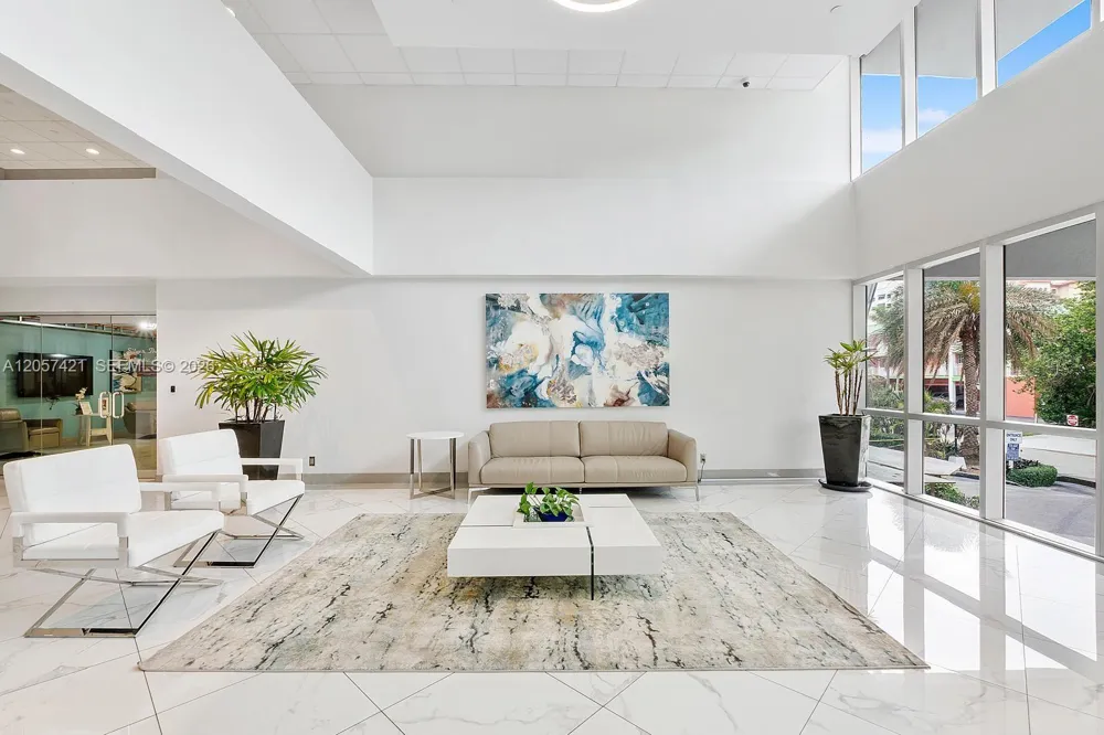 531 Ocean Blvd #1005 Pompano Beach, FL 33062