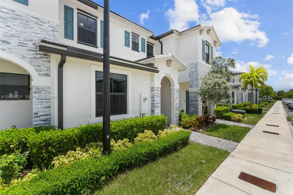 28637 SW 132nd Ct Homestead, FL 33033
