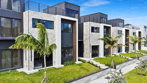 855 SW 14th Court #855