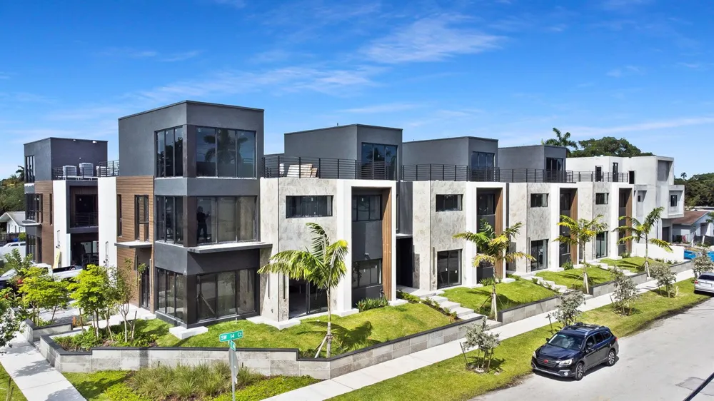 855 SW 14th Court #855 Fort Lauderdale, FL 33315