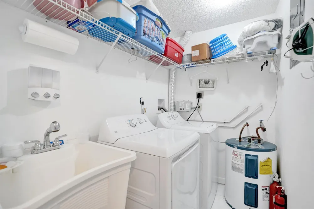 1034 NW 88TH AVENUE #B99 Plantation, FL 33322
