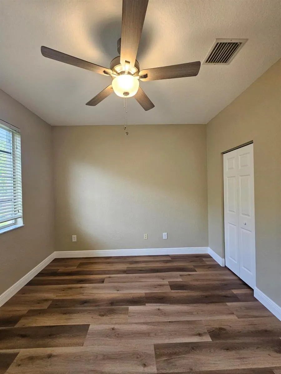 1967 FREEPORT DRIVE Riviera Beach, FL 33404
