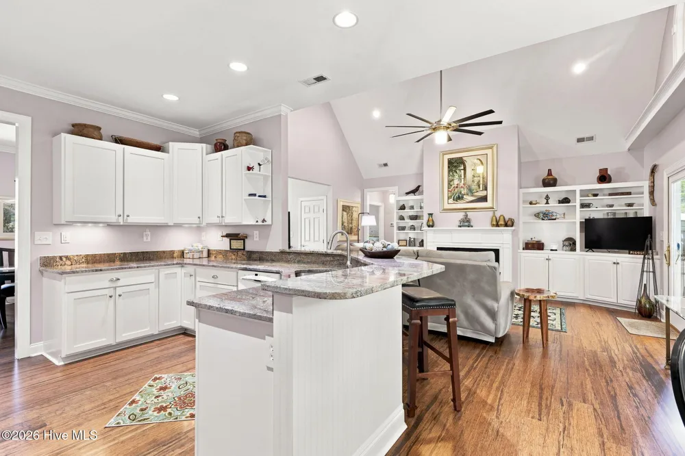 105 Travis Drive Beaufort, NC 28516