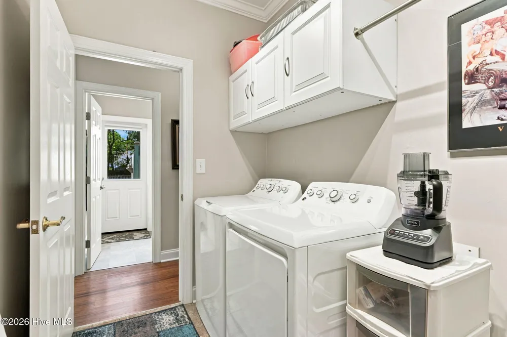 105 Travis Drive Beaufort, NC 28516