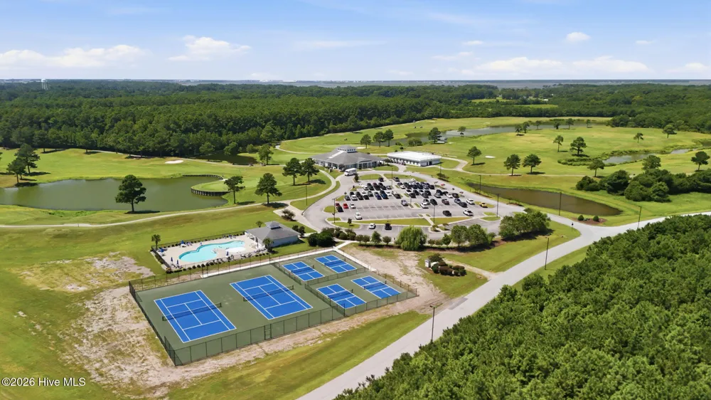 105 Travis Drive Beaufort, NC 28516