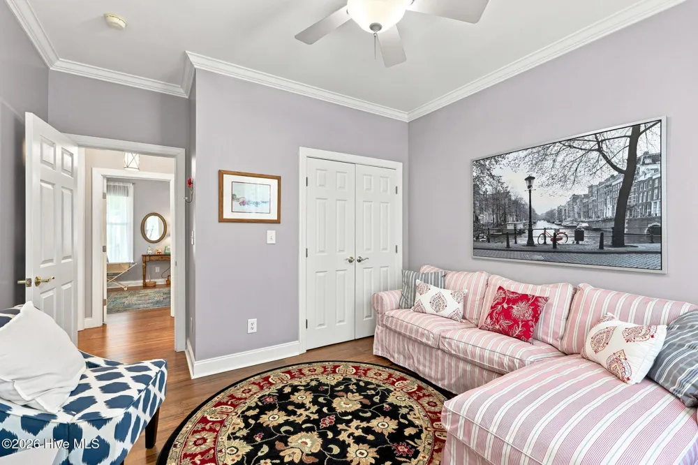 105 Travis Drive Beaufort, NC 28516