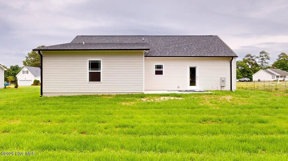 202 Grace'S Farm Road La Grange, NC 28551
