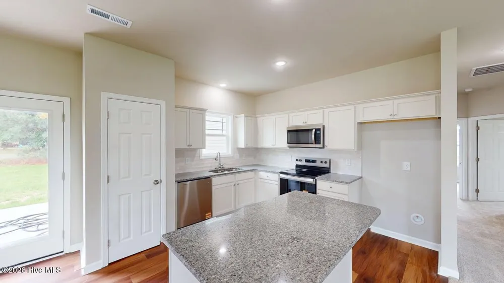 202 Grace'S Farm Road La Grange, NC 28551