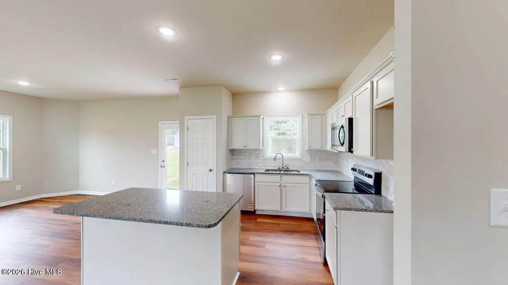 202 Grace'S Farm Road La Grange, NC 28551