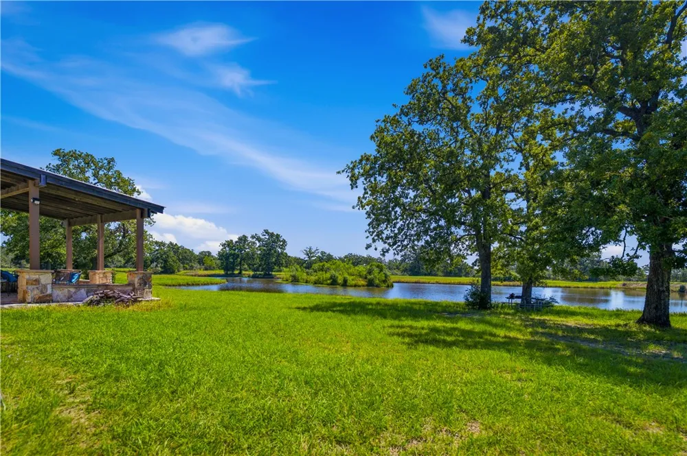 1777 FM 1361 Somerville, TX 77879