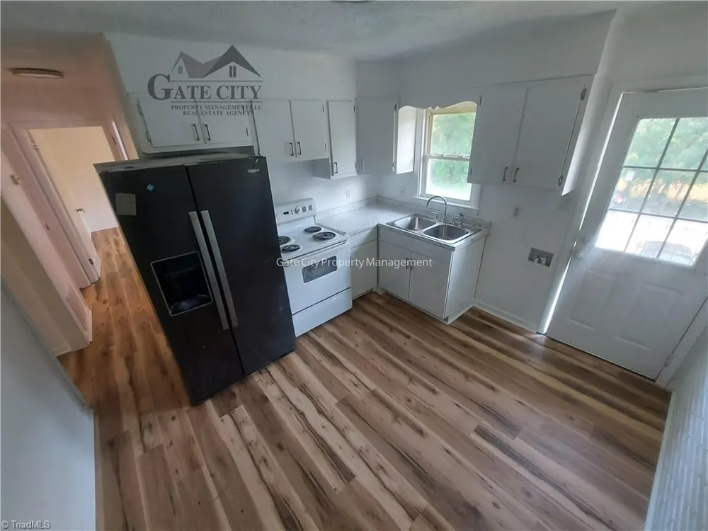 2330 Kersey Street #G Greensboro, NC 27406
