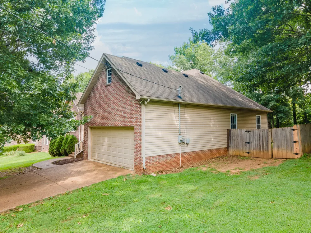 1608 Christi Ave Chapel Hill, TN 37034