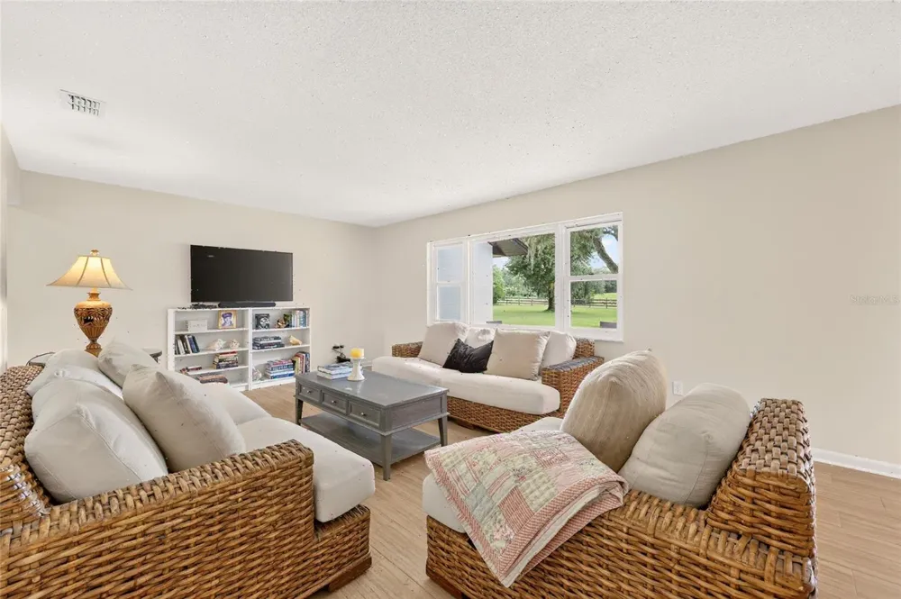 11281 CIRCLE M AVENUE Dunnellon, FL 34433