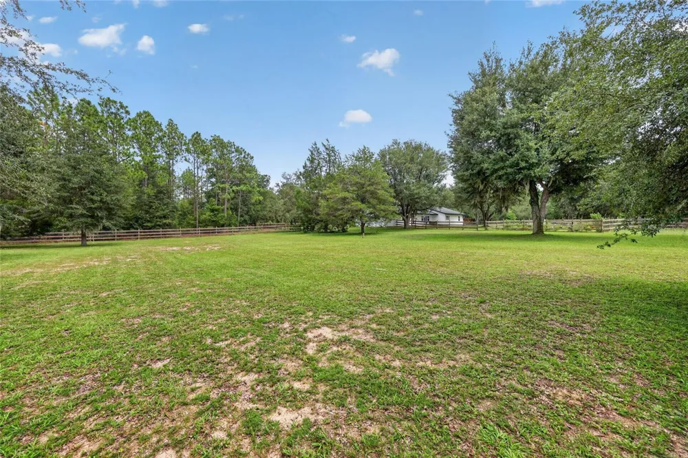11281 CIRCLE M AVENUE Dunnellon, FL 34433