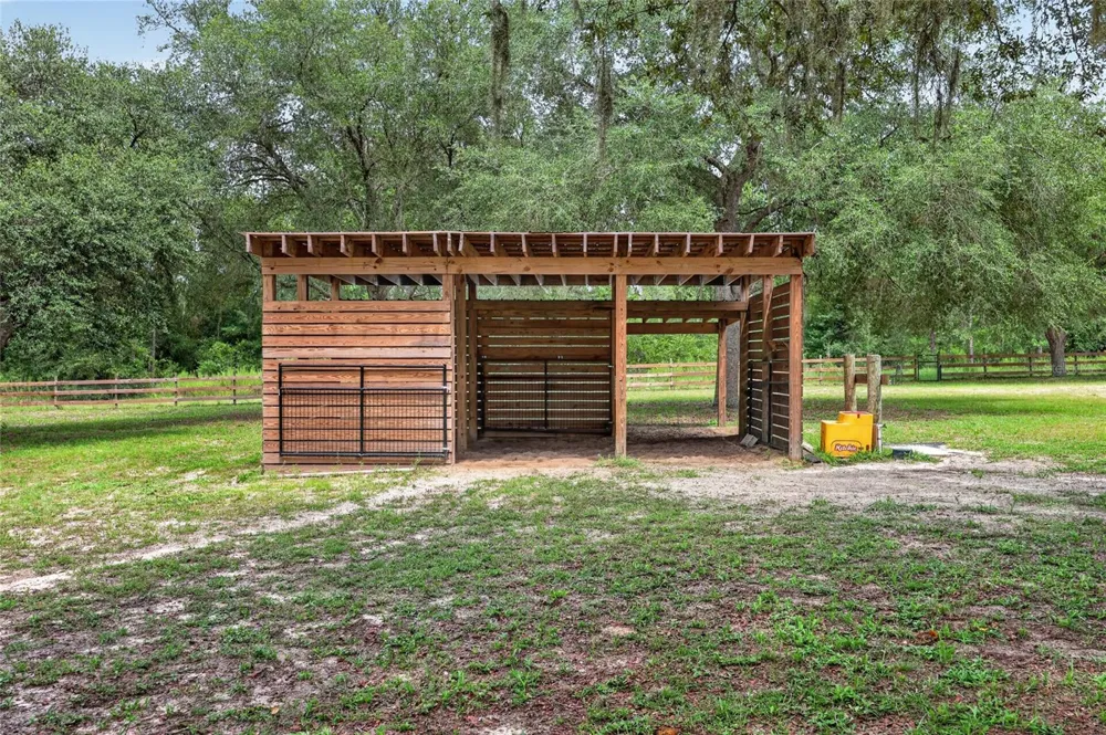 11281 CIRCLE M AVENUE Dunnellon, FL 34433