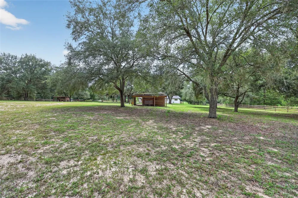 11281 CIRCLE M AVENUE Dunnellon, FL 34433