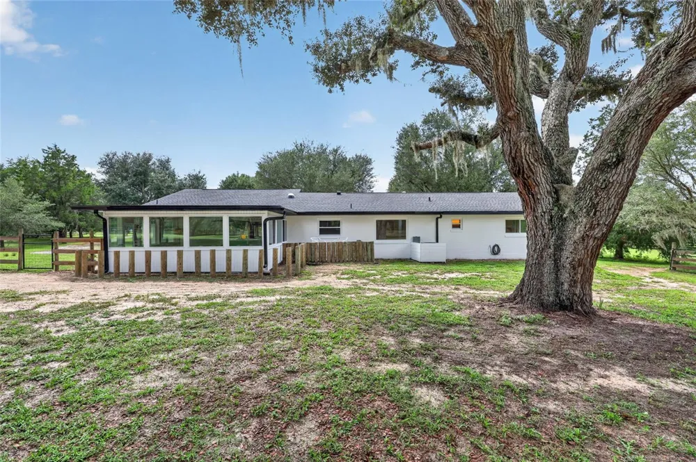 11281 CIRCLE M AVENUE Dunnellon, FL 34433