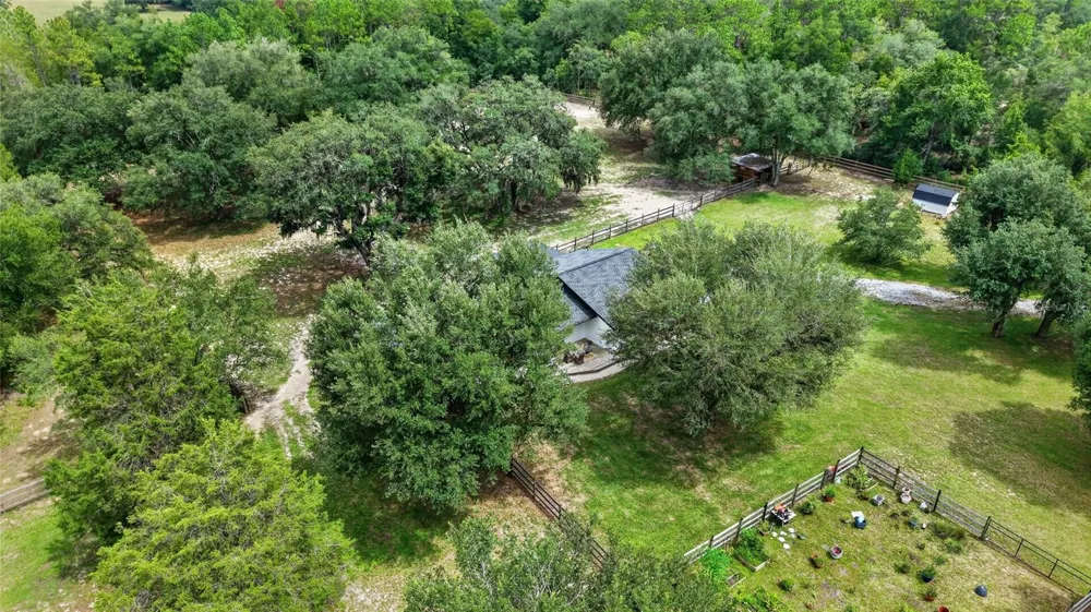 11281 CIRCLE M AVENUE Dunnellon, FL 34433