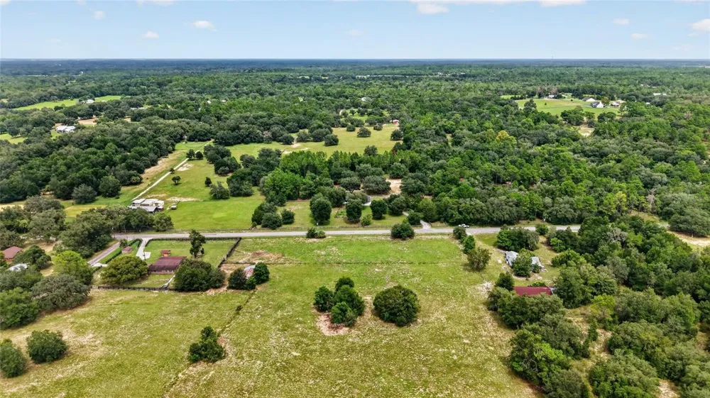 11281 CIRCLE M AVENUE Dunnellon, FL 34433