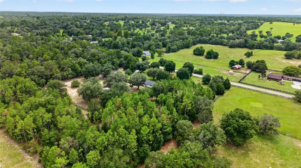 11281 CIRCLE M AVENUE Dunnellon, FL 34433