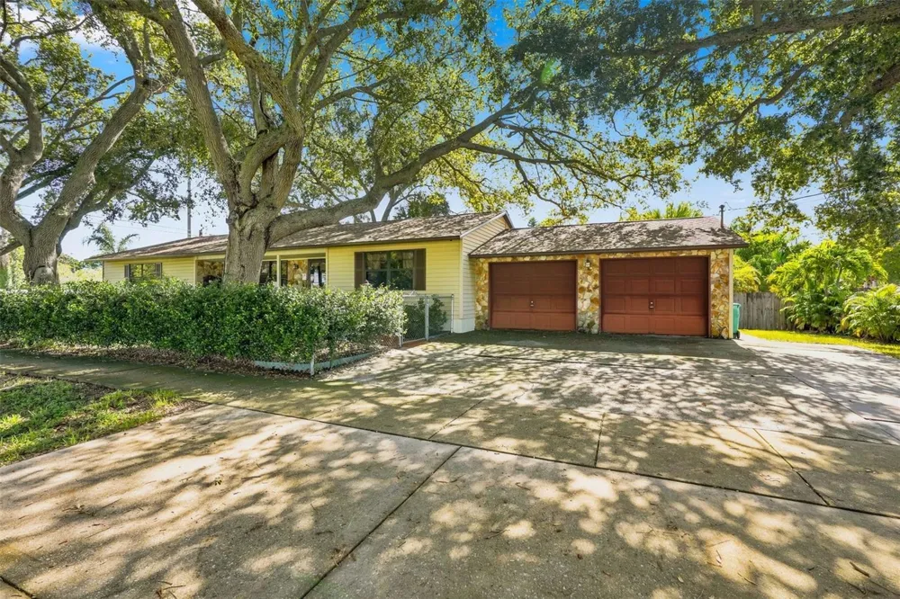 617 MEHLENBACHER ROAD Largo, FL 33770