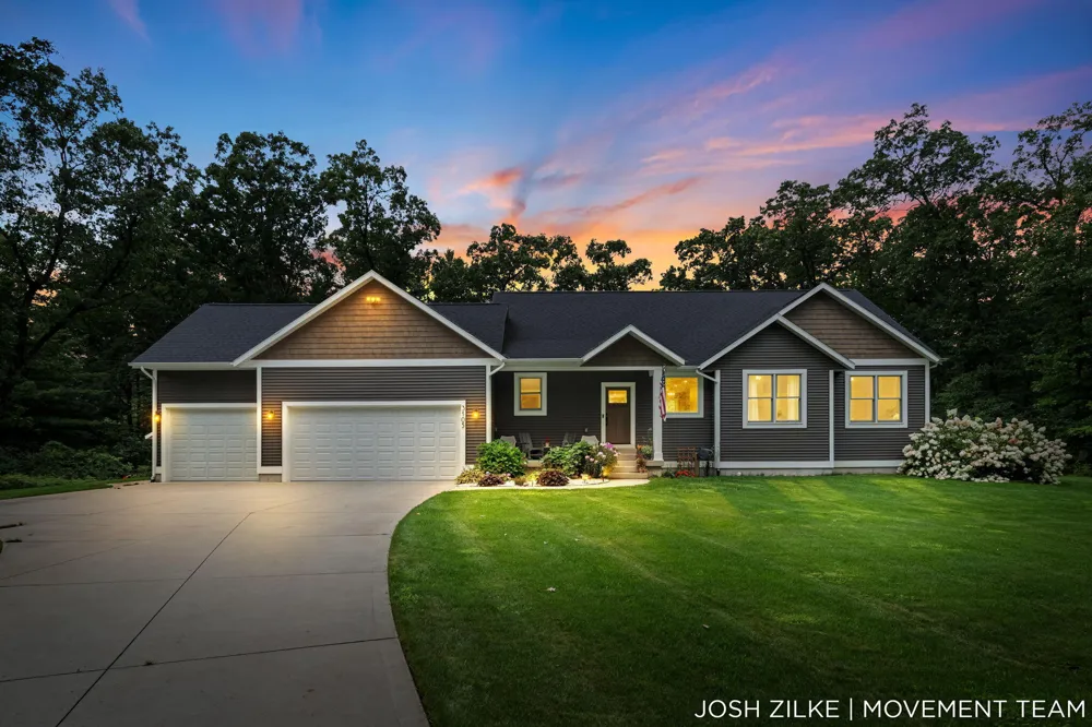 3105 Jamestown Lane Fruitport, MI 49415