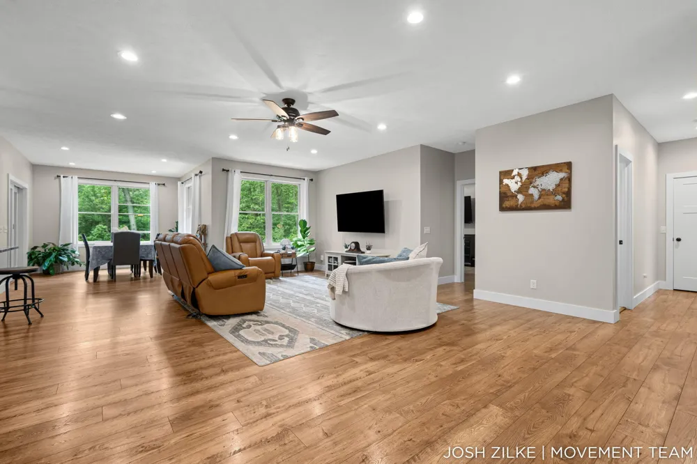 3105 Jamestown Lane Fruitport, MI 49415