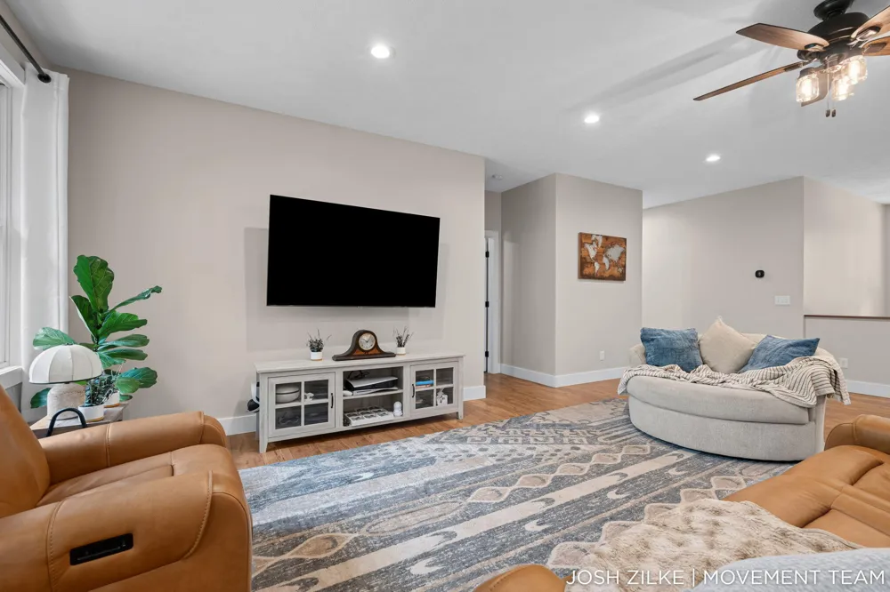 3105 Jamestown Lane Fruitport, MI 49415