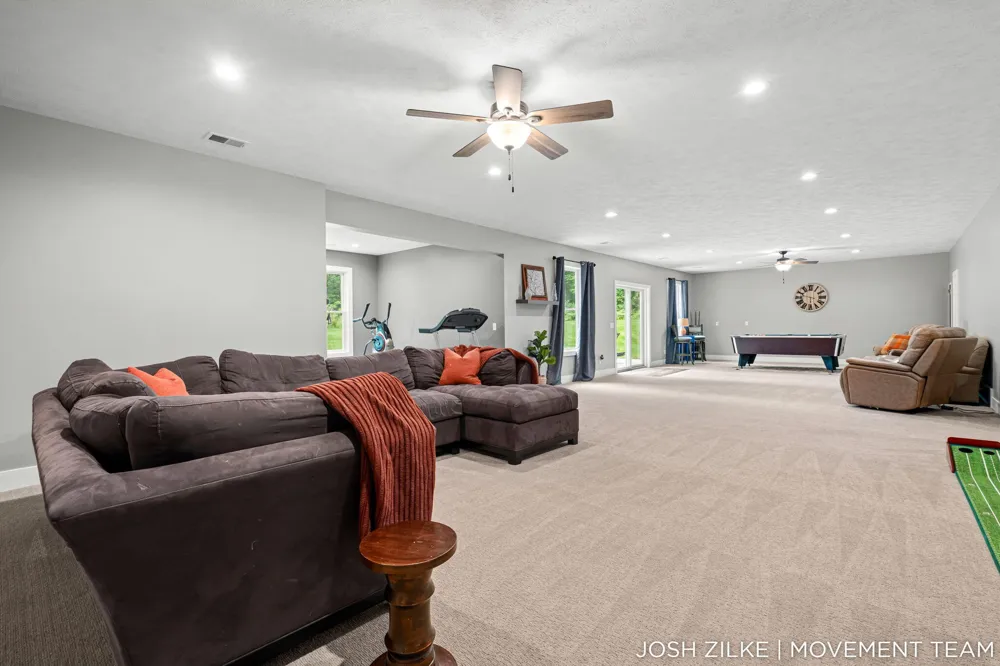 3105 Jamestown Lane Fruitport, MI 49415