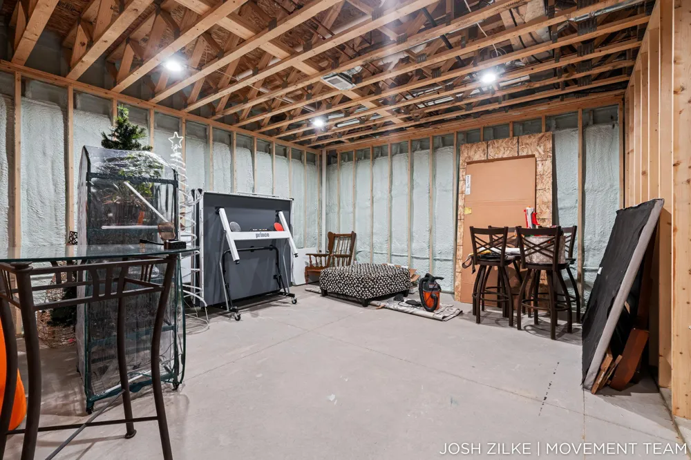 3105 Jamestown Lane Fruitport, MI 49415