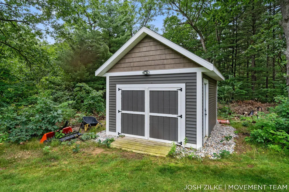 3105 Jamestown Lane Fruitport, MI 49415