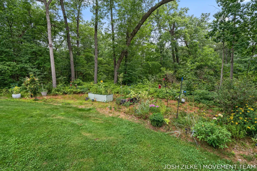 3105 Jamestown Lane Fruitport, MI 49415