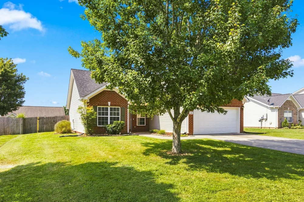 4014 Sequoia Trl Spring Hill, TN 37174