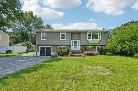 105 Vails Gate Heights Drive
