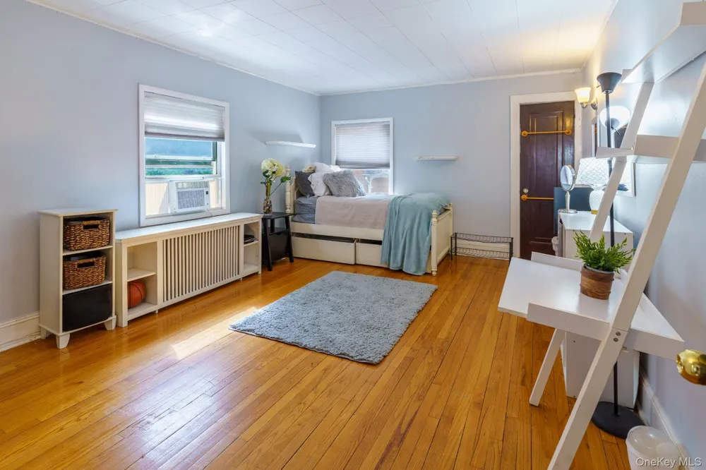 9 Esplanade Mount Vernon, NY 10553