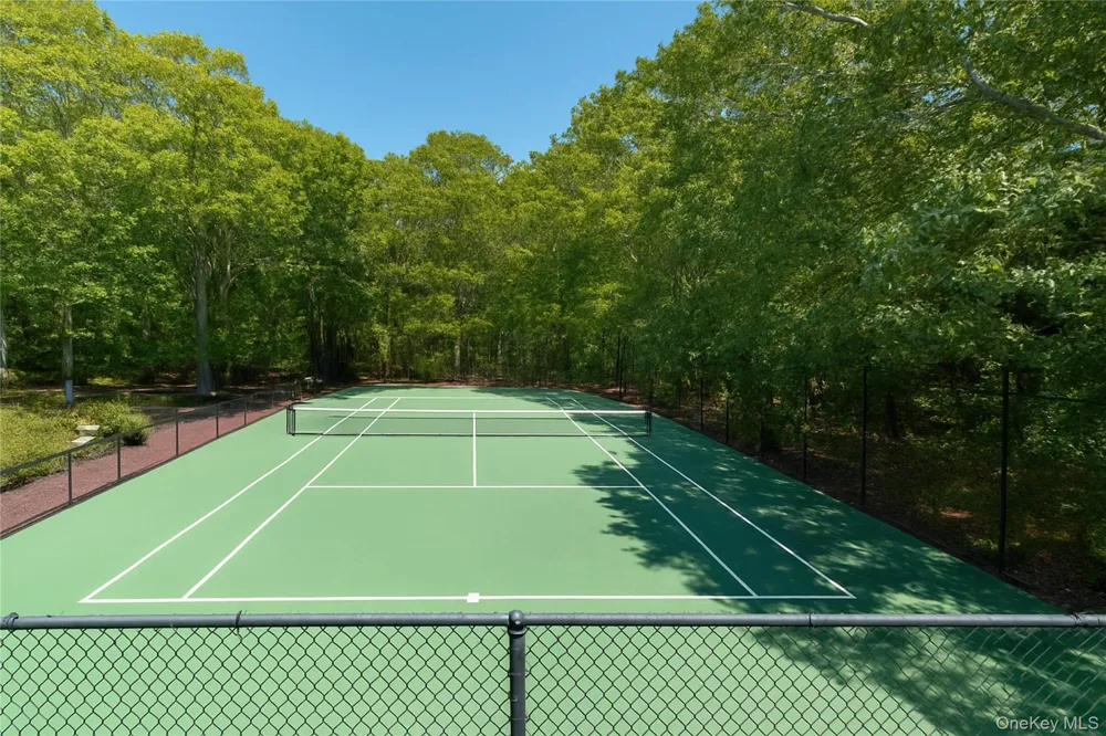 60 Quogue Riverhead Road Quogue, NY 11959